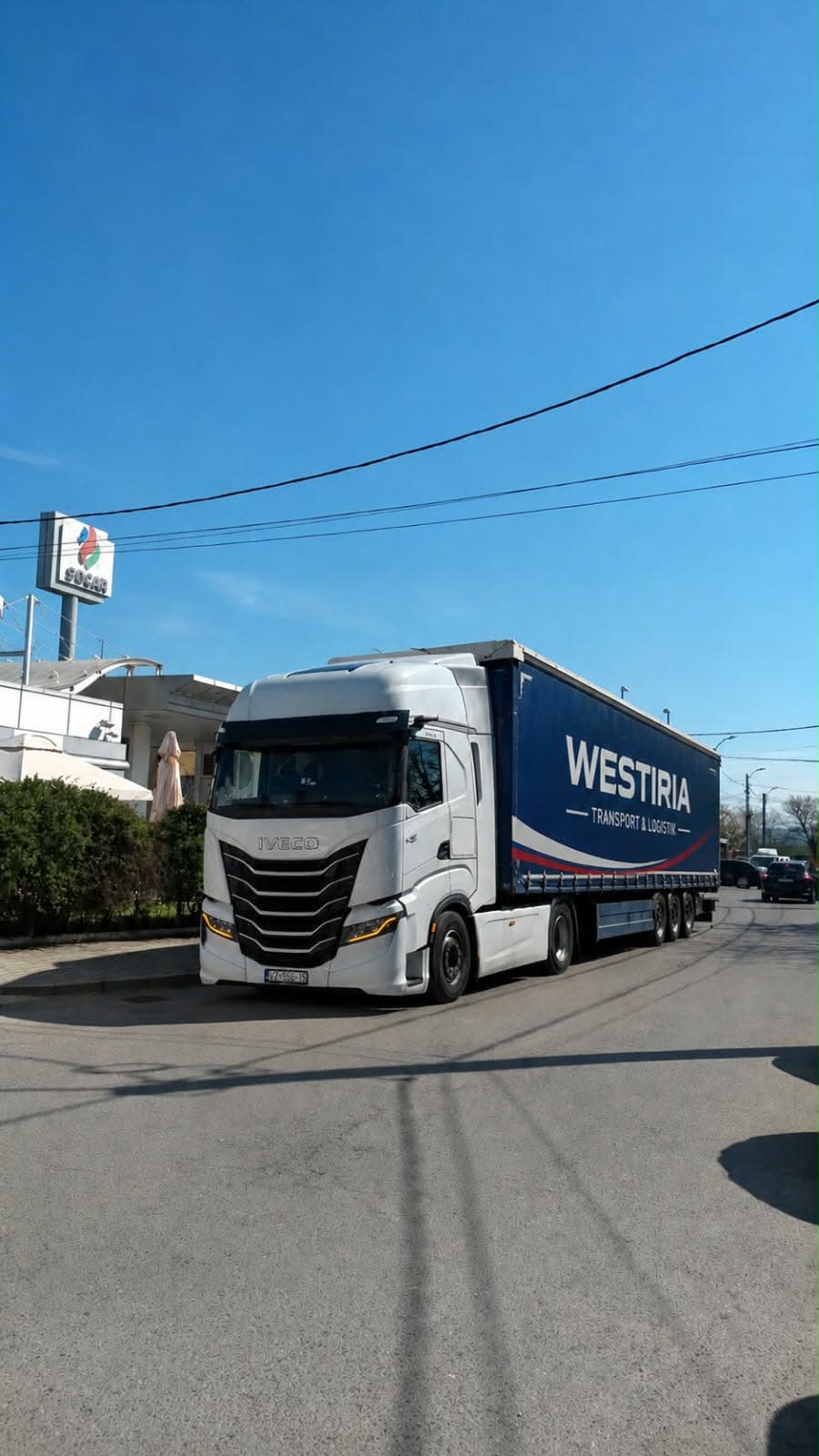 Kamion tvrtke Vinceković Transporti na cesti